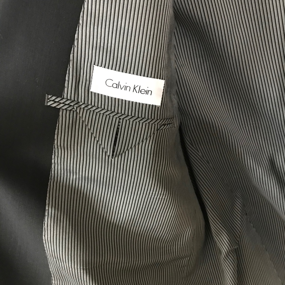Men’s warehouse Calvin Klein blazer - Picture 3 of 8